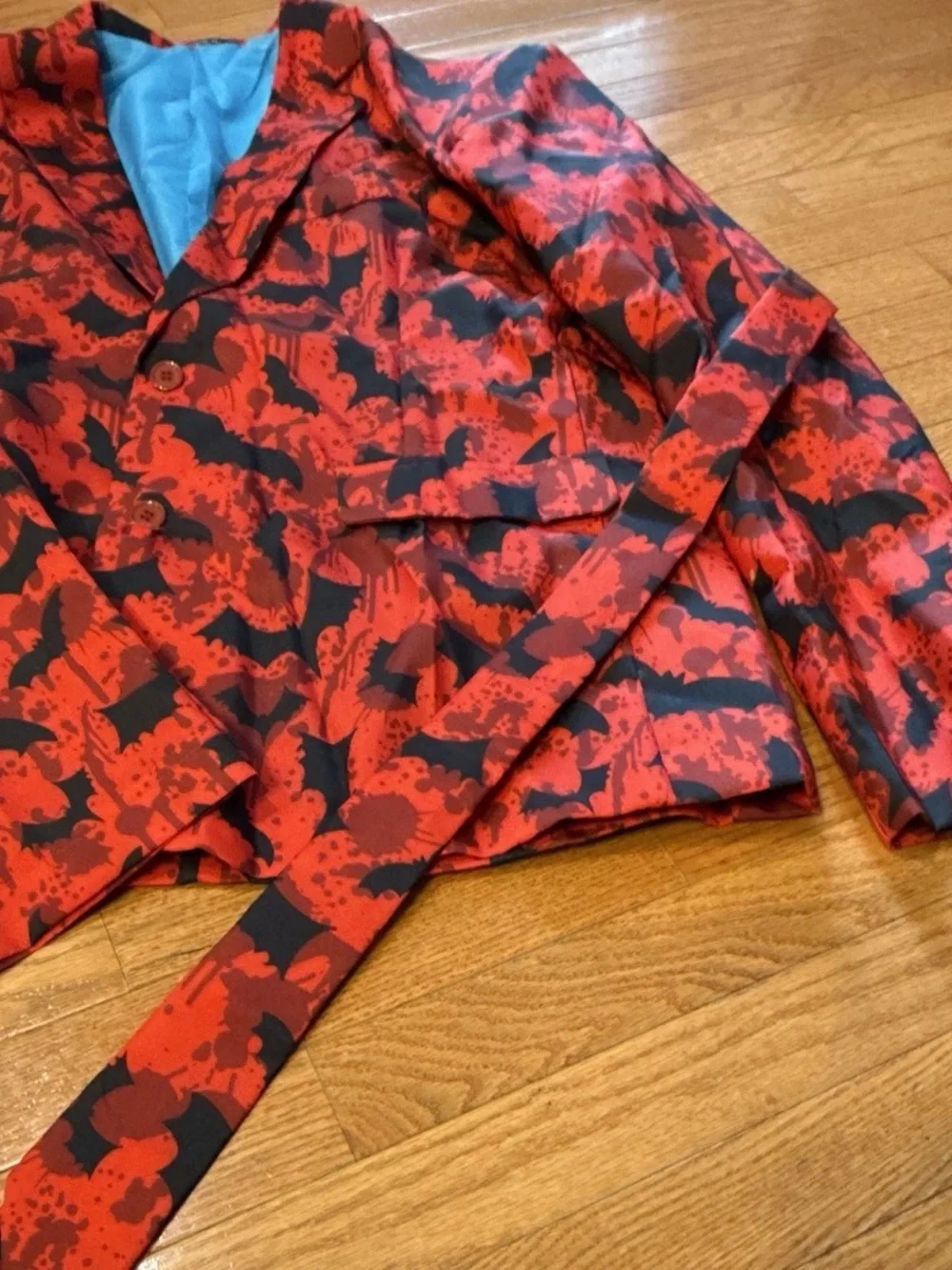 Red & Black Halloween Bat 3 piece Men's Suit. 2XL Rare Vintage